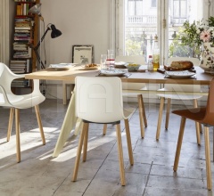 Стул с подлокотником HAL Armchair Wood Стул с подлокотником HAL Armchair Wood фабрика Vitra