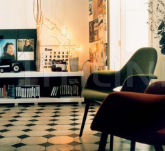 Стул с подлокотником Organic Highback Стул с подлокотником Organic Highback фабрика Vitra