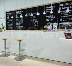 Итальянские Рестораны/Бары - Барный табурет Zeb Stool Wood фабрика Vitra