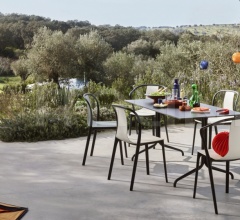 Стол обеденный Belleville Table (Dining) Стол обеденный Belleville Table (Dining) фабрика Vitra