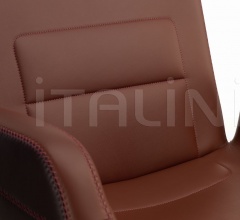 Кресло East River Chair Leather Кресло East River Chair Leather фабрика Vitra