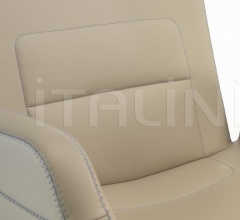 Кресло East River Chair Leather Кресло East River Chair Leather фабрика Vitra