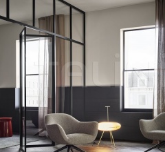 Кресло Mad chair фабрика Poliform