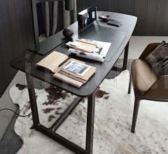 Итальянские Письменные столы - Письменный стол Concorde Итальянские Письменные столы - Письменный стол Concorde фабрика Poliform