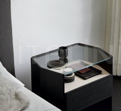 Тумбочка GIO фабрика Poliform