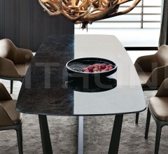 Стол обеденный Concorde фабрика Poliform