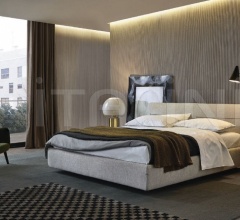 Кресло Mad chair фабрика Poliform