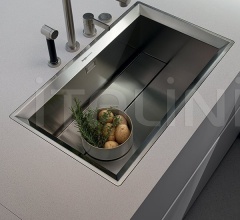 Итальянские Кухни с барной стойкой - Кухня Trail Итальянские Кухни с барной стойкой - Кухня Trail фабрика Varenna Poliform