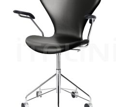 Кресло SERIES 7™ фабрика Fritz Hansen