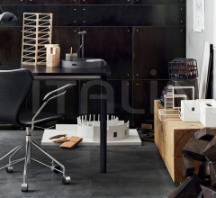 Кресло SERIES 7™ фабрика Fritz Hansen