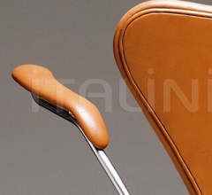 Кресло SERIES 7™ фабрика Fritz Hansen