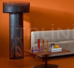 Ваза Acrilic Vase Ваза Acrilic Vase фабрика Cappellini