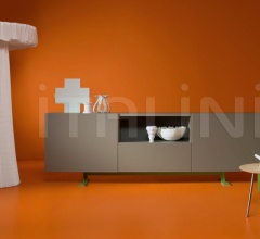 Медицинский шкаф Cross Медицинский шкаф Cross фабрика Cappellini