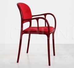 Стул с подлокотником Mila фабрика Magis