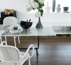 Стул с подлокотником Mila фабрика Magis