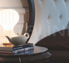 Тумбочка Vendome 5058 Тумбочка Vendome 5058 фабрика Selva