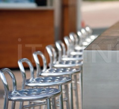 Барный стул Pipe фабрика Magis