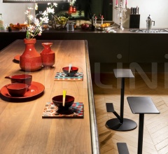 Барный стул Sequoia фабрика Magis