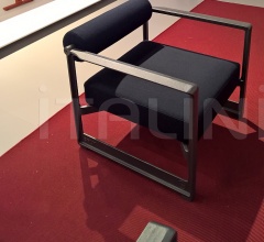 Кресло Brut фабрика Magis