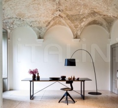 Стол обеденный Brut Стол обеденный Brut фабрика Magis