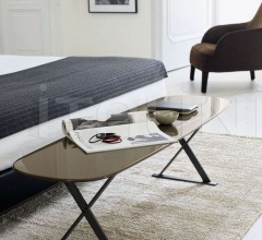 Кофейный столик Pathos Кофейный столик Pathos фабрика Maxalto (B&B Italia)