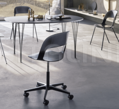 Кресло PAIR™ фабрика Fritz Hansen