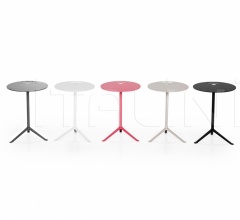 Столик LITTLE FRIEND™ Столик LITTLE FRIEND™ фабрика Fritz Hansen