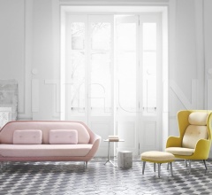 Столик LITTLE FRIEND™ Столик LITTLE FRIEND™ фабрика Fritz Hansen