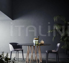 Стул с подлокотниками Lepel Plain Armchair Стул с подлокотниками Lepel Plain Armchair фабрика Casamania