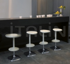 Итальянские Рестораны/Бары - Барный табурет KANT фабрика Casamania