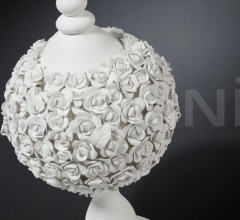 Итальянские Предметы интерьера - Скульптура Fruit Stand Sphere Coco Camellias Итальянские Предметы интерьера - Скульптура Fruit Stand Sphere Coco Camellias фабрика VGnewtrend