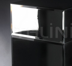 Итальянские Интерьерные декорации - Пьедестал Plinth Specchio Итальянские Интерьерные декорации - Пьедестал Plinth Specchio фабрика VGnewtrend