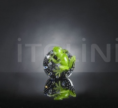 Итальянские Интерьерные декорации - Интерьерная миниатюра Sphere with frog Итальянские Интерьерные декорации - Интерьерная миниатюра Sphere with frog фабрика VGnewtrend