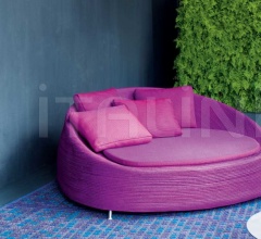 Кресло Afra фабрика Paola Lenti