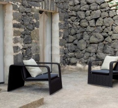 Кресло Frame фабрика Paola Lenti