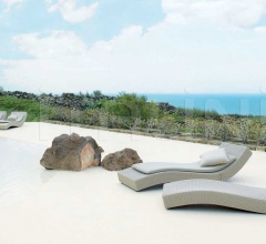Шезлонг Wave фабрика Paola Lenti