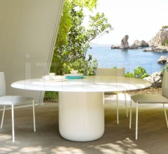 Стол обеденный Gon Outdoor фабрика Paola Lenti