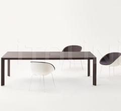 Стол обеденный Sunset фабрика Paola Lenti