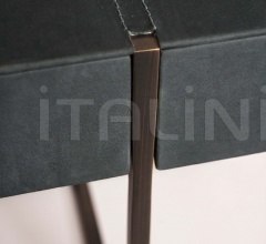 Итальянские Тумбочки прикроватные - Тумбочка ICARO NIGHT TABLE Итальянские Тумбочки прикроватные - Тумбочка ICARO NIGHT TABLE фабрика Baxter