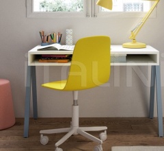 Итальянские Письменные столы - Письменный стол VANNY desks Итальянские Письменные столы - Письменный стол VANNY desks фабрика Nidi