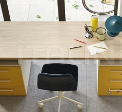 Итальянские Письменные столы - Письменный стол Desk with drawer unit Итальянские Письменные столы - Письменный стол Desk with drawer unit фабрика Nidi