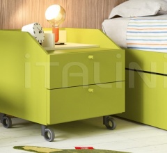 Итальянские Тумбочки - Тумбочка Wilson bedside table with castors фабрика Nidi