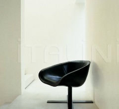 Кресло Mart фабрика B&B Italia
