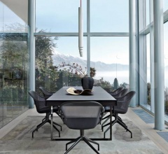 Стул Iuta фабрика B&B Italia