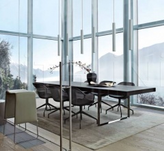 Табурет Lazy '05 фабрика B&B Italia