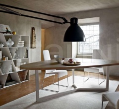 Стол обеденный Seven фабрика B&B Italia