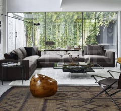 Консоль Eileen фабрика B&B Italia