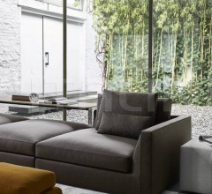 Консоль Eileen фабрика B&B Italia