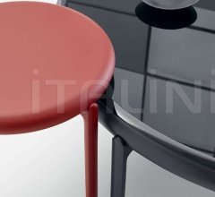 Кофейный столик Maru фабрика B&B Italia