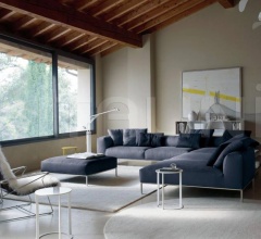 Столик Frank фабрика B&B Italia